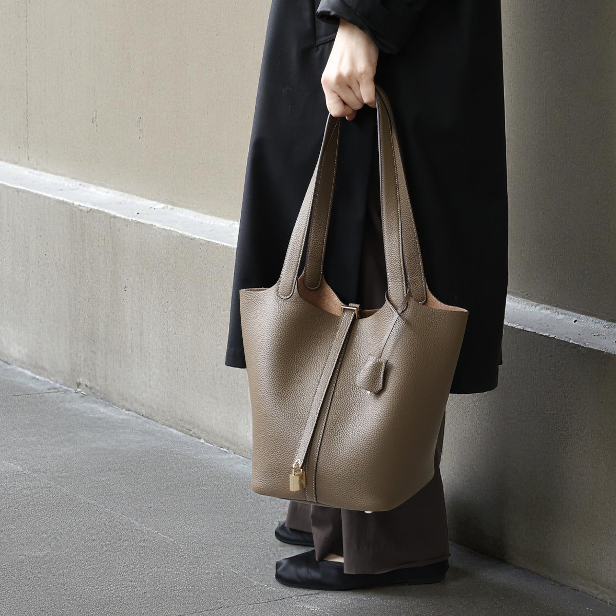 【本革】キーロック バケットバッグ　ab-lb051