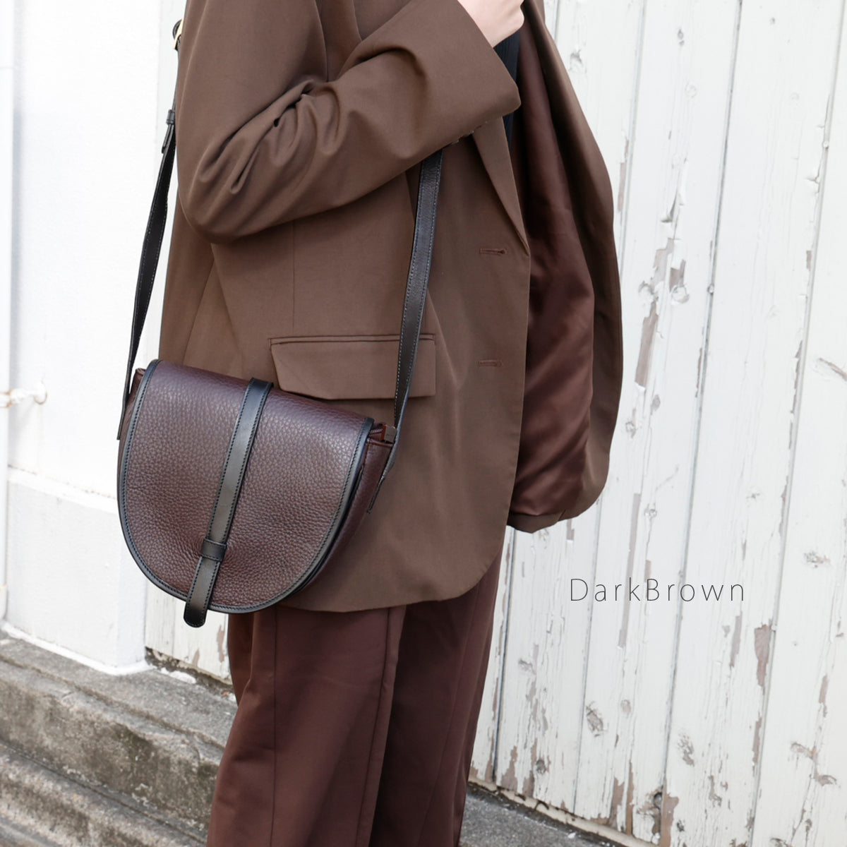 【本革】半月型ショルダーバッグ　lb367